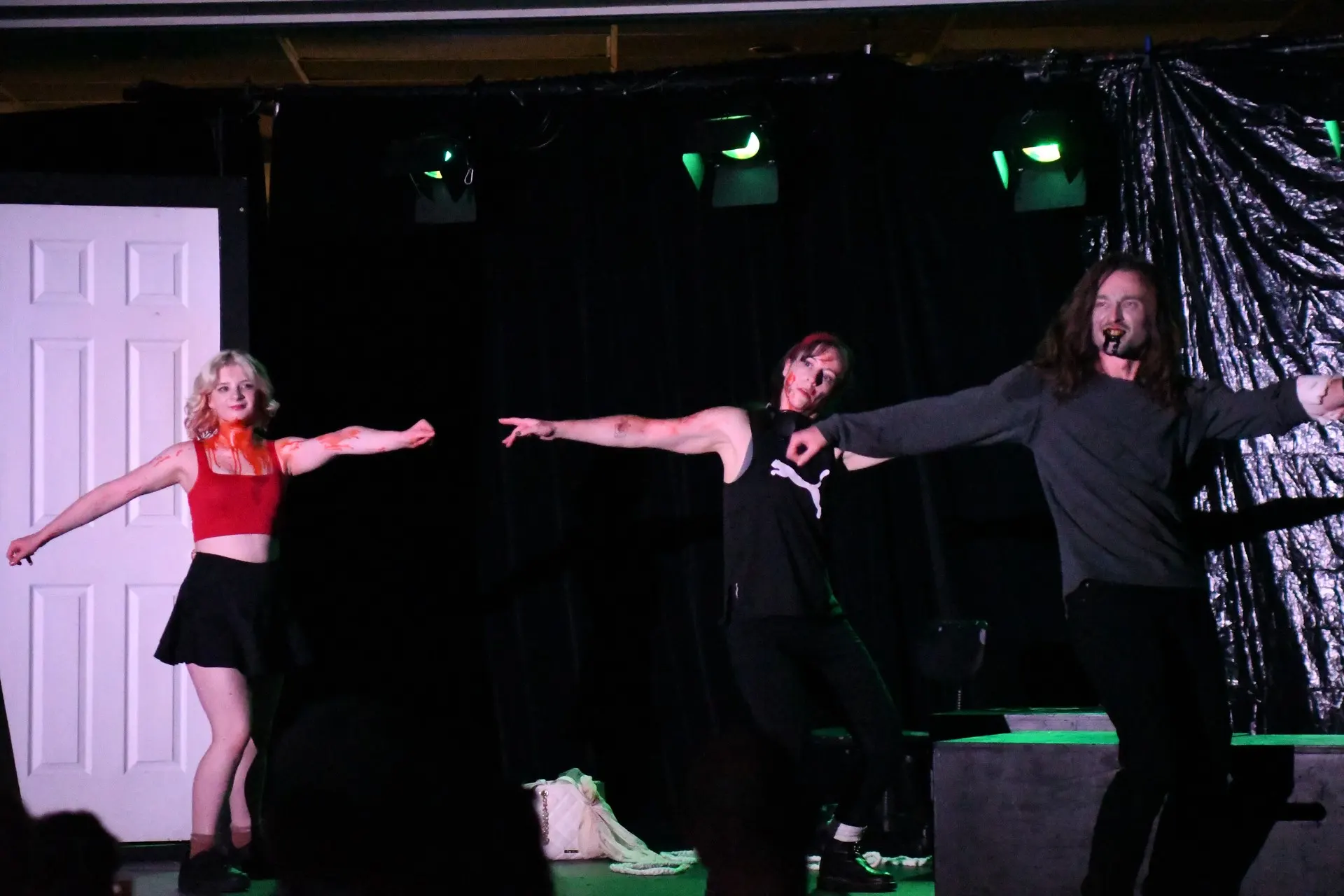 This Play Has Zombies - Photo 1